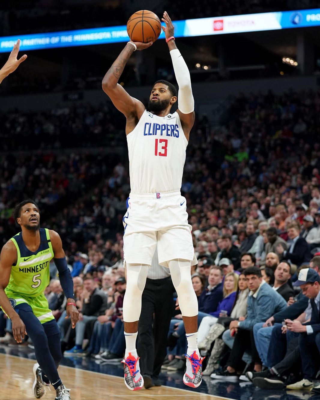 但背后的亮 但背后的亮